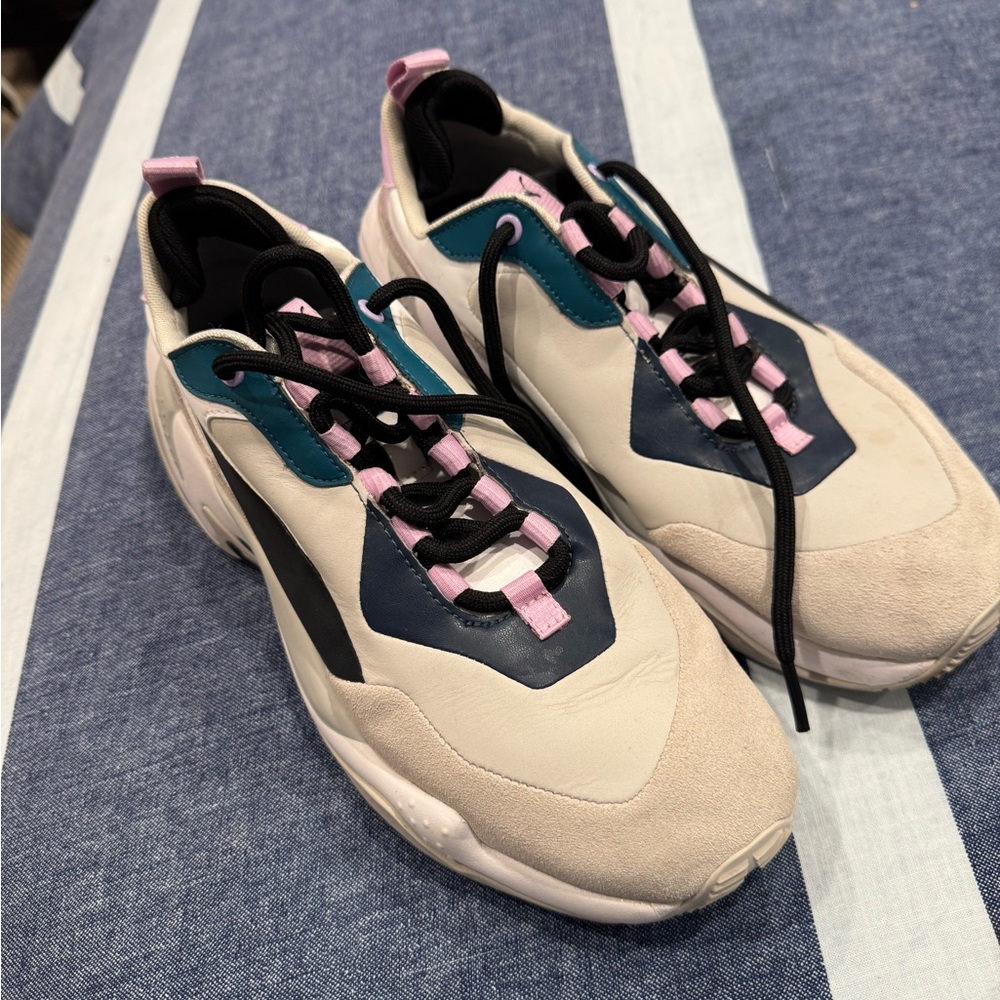 Puma Gray Sneakers